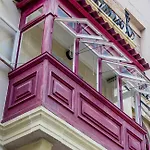 בית הארחה Marble Arch 2*