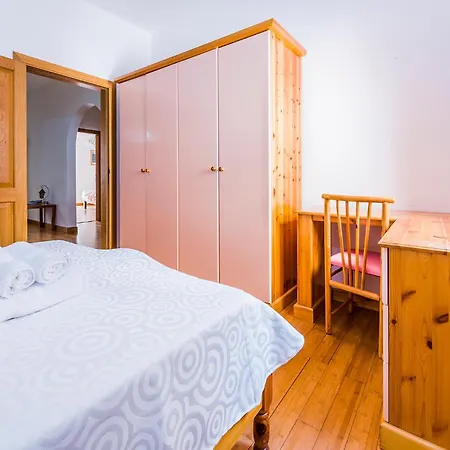 בית הארחה Marble Arch 2*