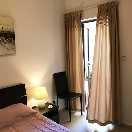 בית הארחה Marble Arch 2*