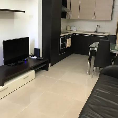 Marble Arch בית הארחה 2*