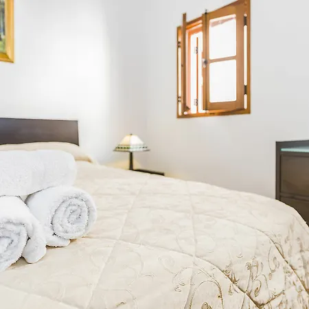 Marble Arch בית הארחה